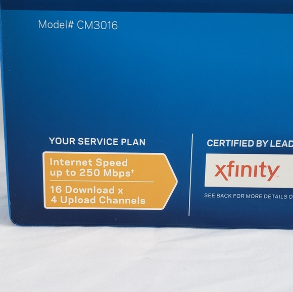Linksys 16x4 Cable Modem - Picture 2 of 12